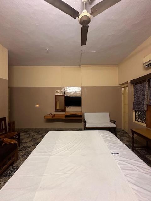 Sri Krishna Residency Otel Vellore Dış mekan fotoğraf